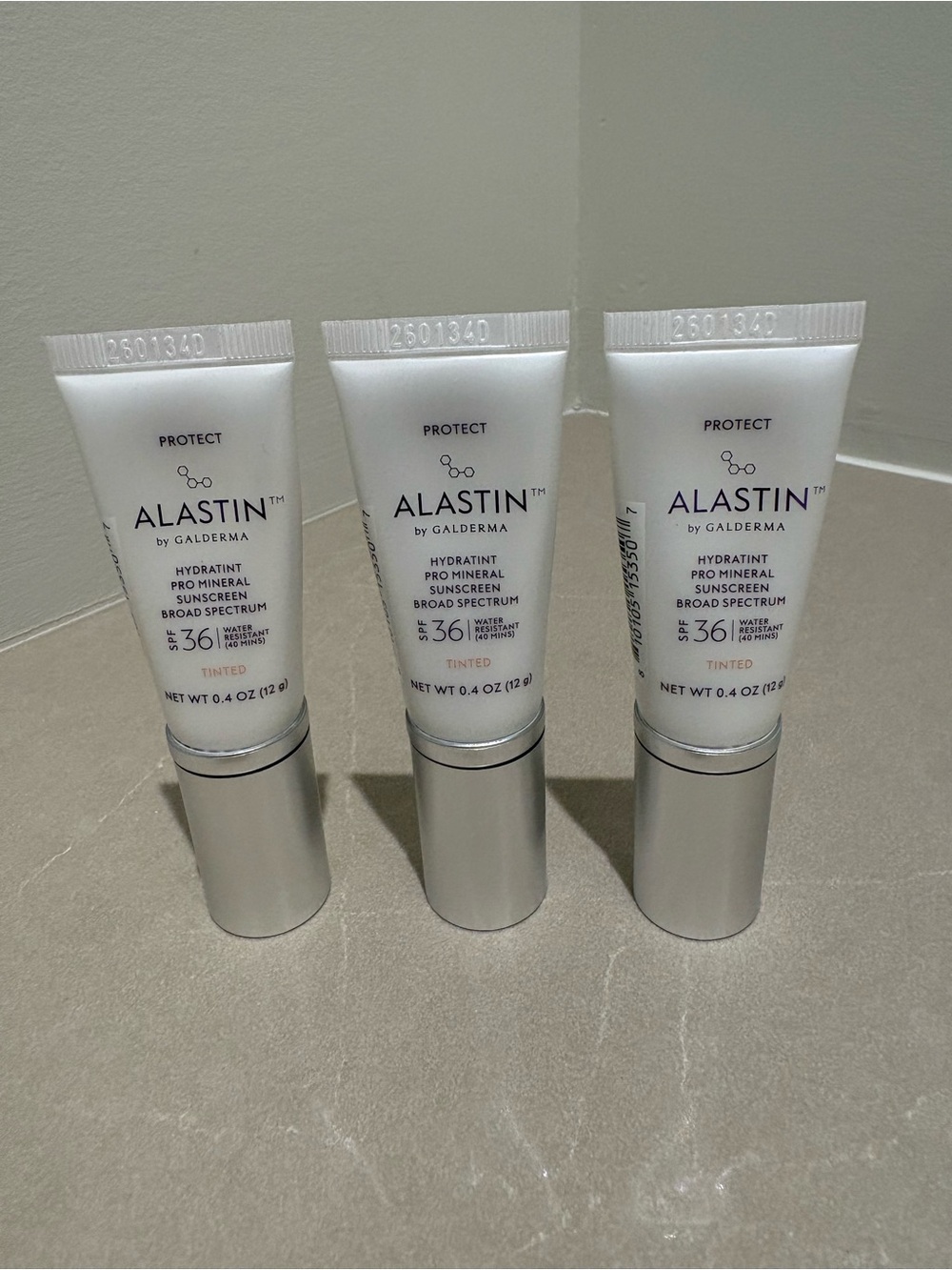 NEW ALASTIN Hydratint Pro Mineral Sunscreen SPF 36 (Lot of 3)